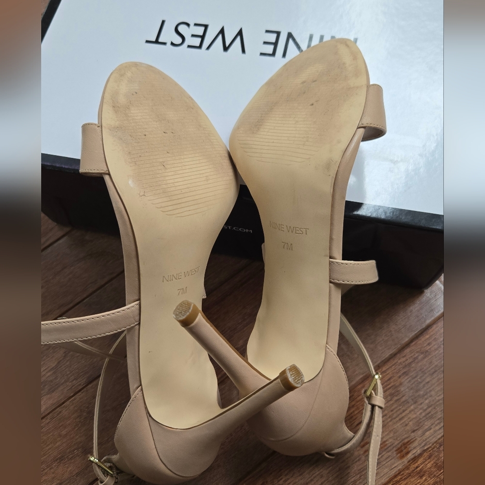 Nine West Cross Strap Heels - Picture 3 of 4